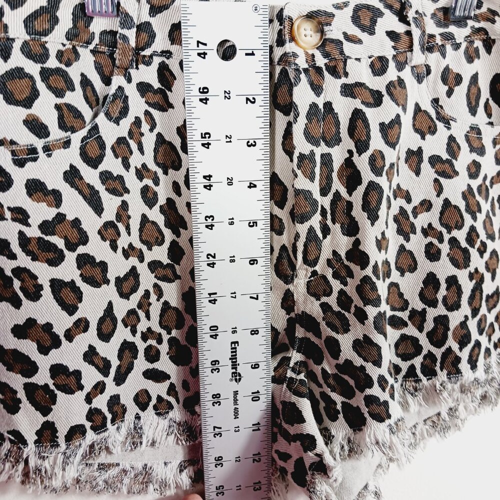 ee:some NWT Leopard Print Frayed Cutoff Cotton Shorts Size Med., Festival, Beach - Picture 14 of 16